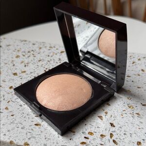 Laura Mercier Highlight -01